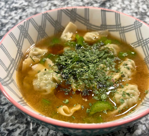 5-ingredient easiest wonton soup